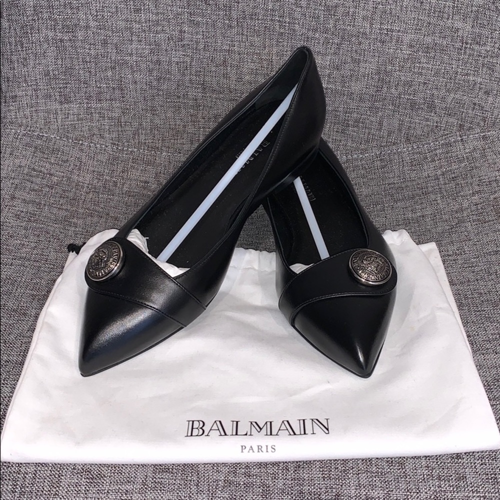 BRAND NEW, AUTHENTIC Balmain flat sandals